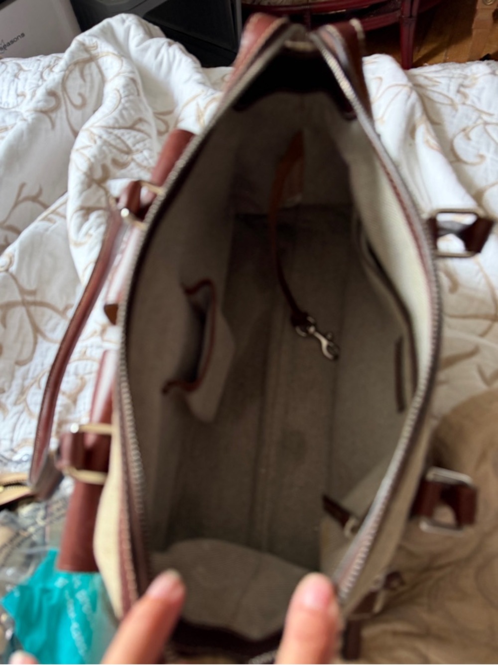 2 Set VTG Dooney & Bourke sachels  One Dustbag &1 PriceCard FIRM FINAL$126 - Picture 15 of 16
